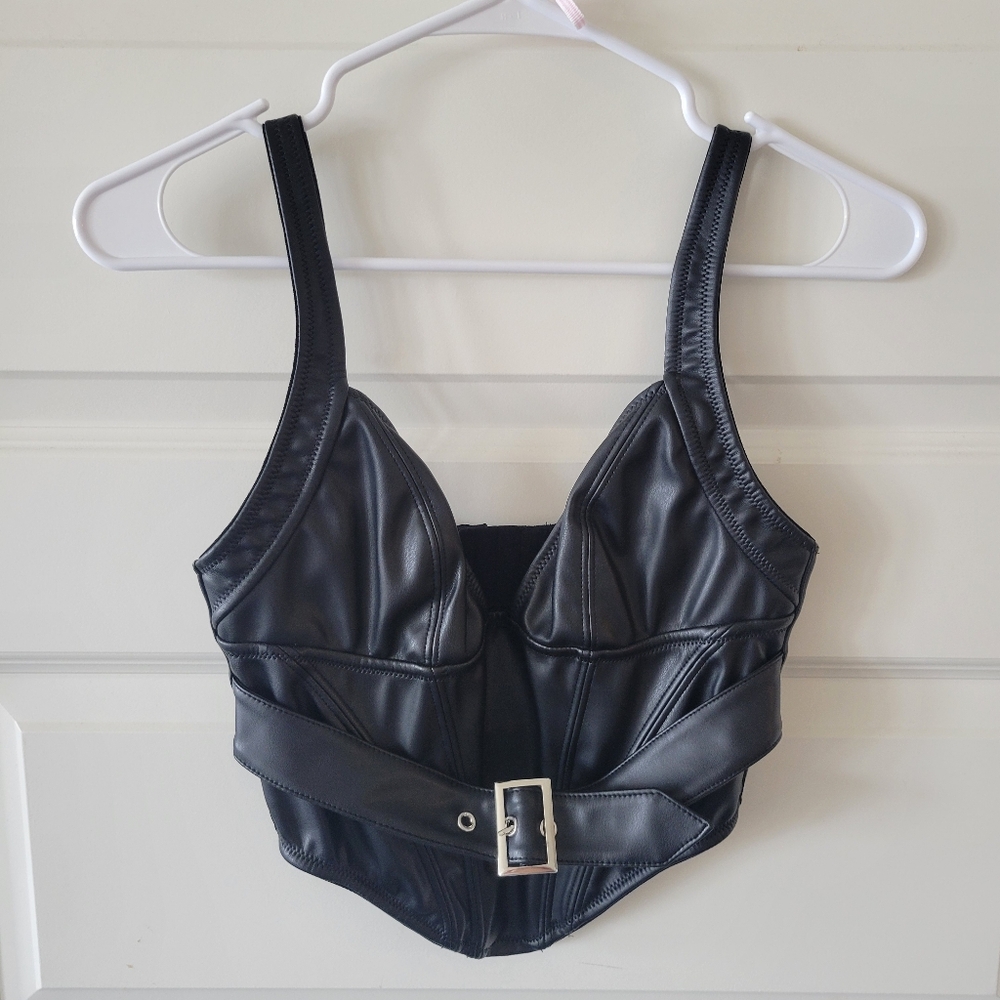 🔴SOLD🔴 Urban outfitters black faux leather corset top with buckle size small